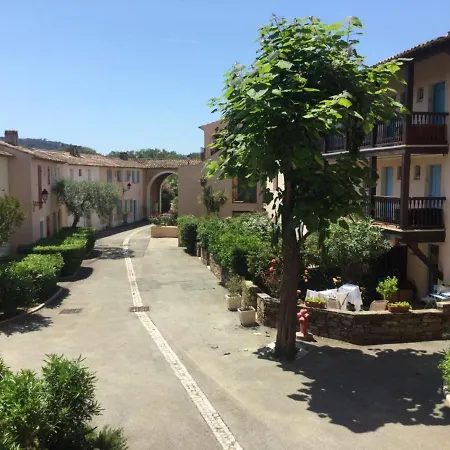 Holiday home Golfe De Saint-tropez A 50 M De La