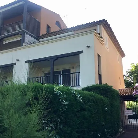 Golfe De Saint-tropez A 50 M De La Holiday home